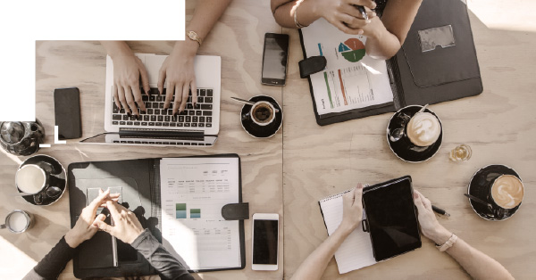 Ile kosztuje pracownik w dziale marketingu w małej lub średniej firmie w Polsce?